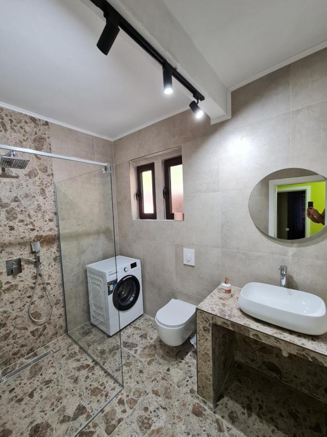 Stefanelo Apartment อุลซิน ภายนอก รูปภาพ
