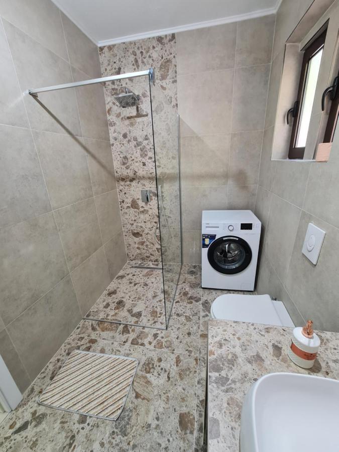 Stefanelo Apartment อุลซิน ภายนอก รูปภาพ